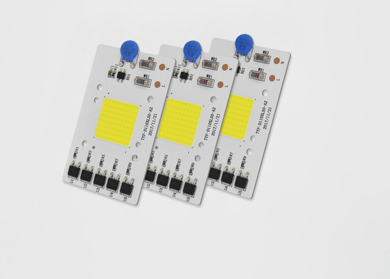 Módulo TYF D5284 do diodo emissor de luz da C.A. da série da capsulagem da fonte luminosa sem motorista